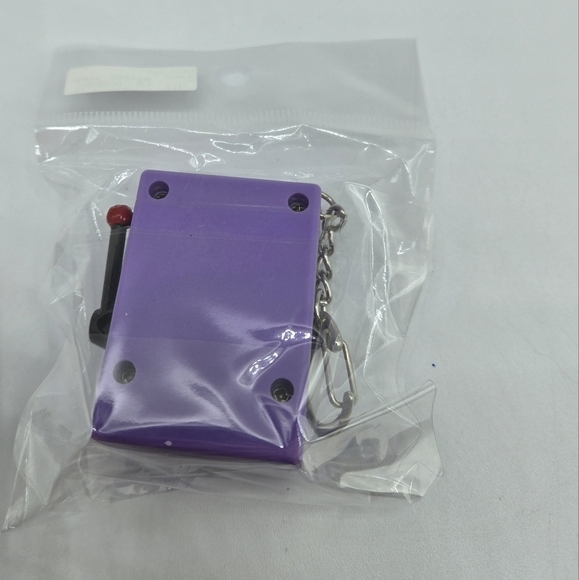 Mini Slot Casino Toy Keychain Purple - Picture 5 of 6